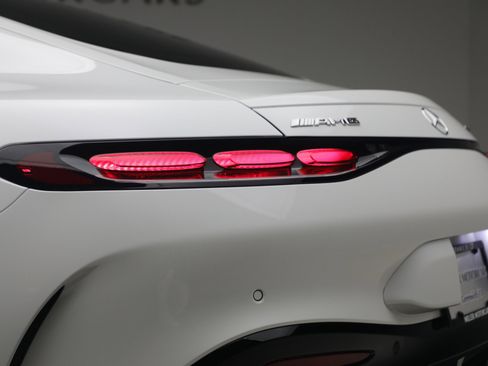 Used 2025 Mercedes-Benz AMG GT 63 image 24