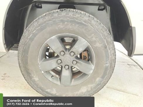 Used 2017 RAM 1500 Express image 9