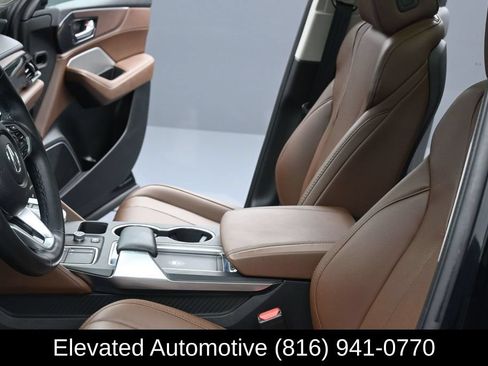 Used 2022 Acura MDX SH-AWD w/ Technology Package image 18