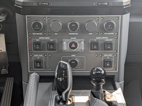 Used 2025 INEOS Grenadier Quartermaster AWD/4WD image 28