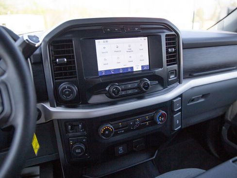 Used 2023 Ford F150 XLT w/ XTR Package AWD/4WD image 15
