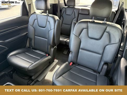 Used 2025 Kia Telluride S image 37