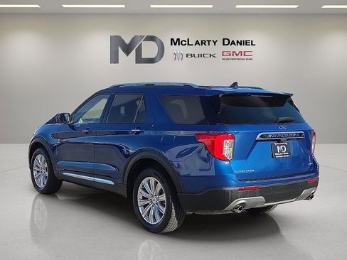 Used 2022 Ford Explorer Limited image 4