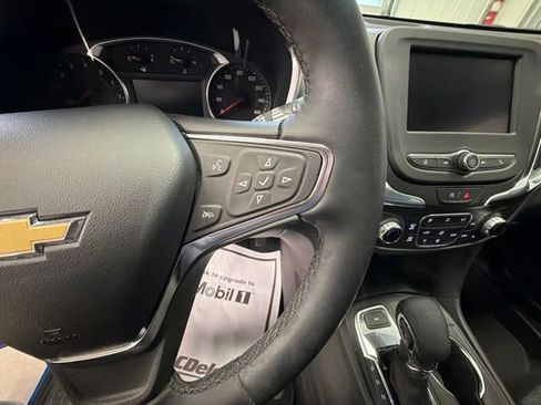 Used 2024 Chevrolet Equinox LT AWD/4WD image 16