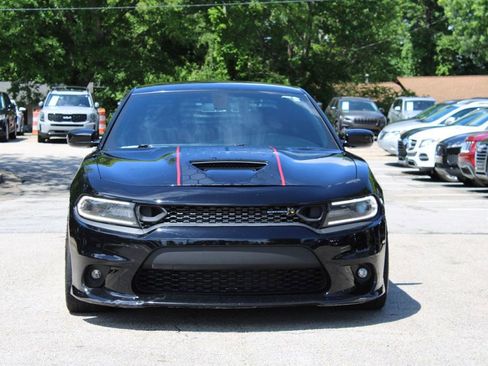 Used 2019 Dodge Charger Scat Pack w/ Dynamics Package RWD image 2