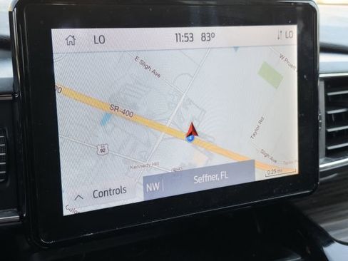 Used 2022 Ford Explorer Limited w/ Equipment Group 301A image 21