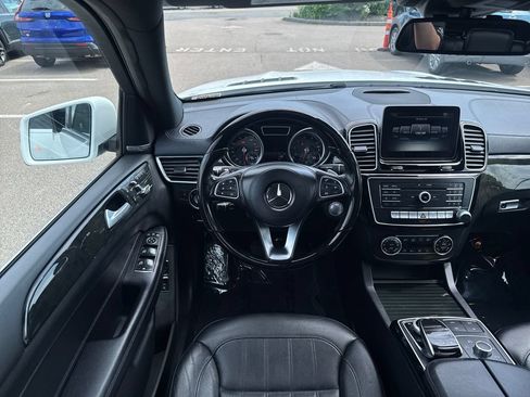 Used 2018 Mercedes-Benz GLS 450 4MATIC image 13