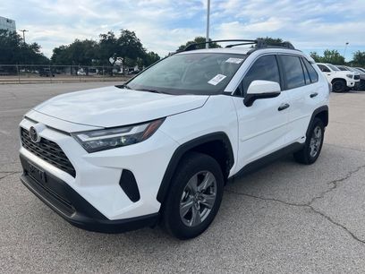 Used 2025 Toyota RAV4 XLE w/ Convenience Package