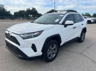 Used 2025 Toyota RAV4 XLE w/ Convenience Package AWD/4WD video 1