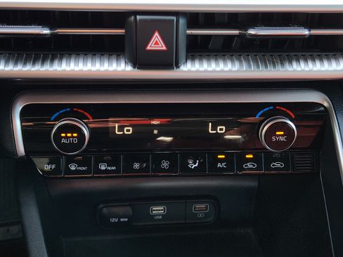 Used 2022 Kia K5 GT-Line w/ GT-Line Awd Premium Package image 21