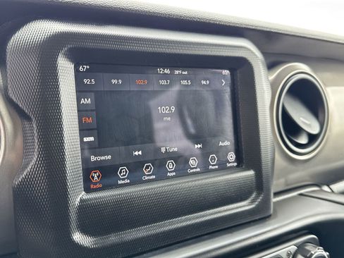 Used 2021 Jeep Wrangler Unlimited Sport image 13