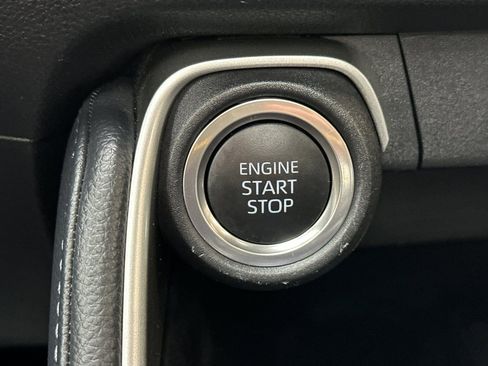 Used 2025 Toyota Grand Highlander AWD image 30