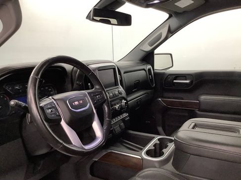 Used 2019 GMC Sierra 1500 SLT w/ SLT Premium Plus Package AWD/4WD image 17