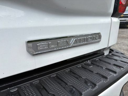 Used 2026 GMC Sierra 1500 Elevation AWD/4WD image 11