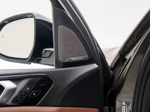 New 2026 BMW X5 xDrive50e w/ M Sport Package image 15