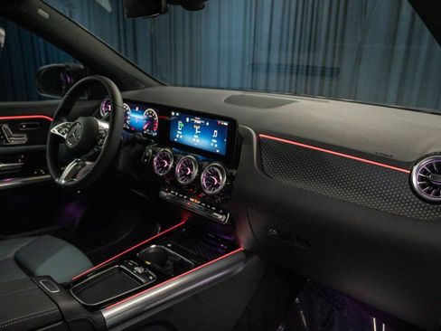 New 2026 Mercedes-Benz GLA 250 4MATIC image 16
