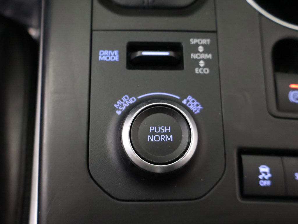 Used 2021 Toyota Highlander XSE AWD/4WD image 56