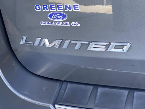 Used 2022 Ford Explorer Limited w/ Equipment Group 301A image 6