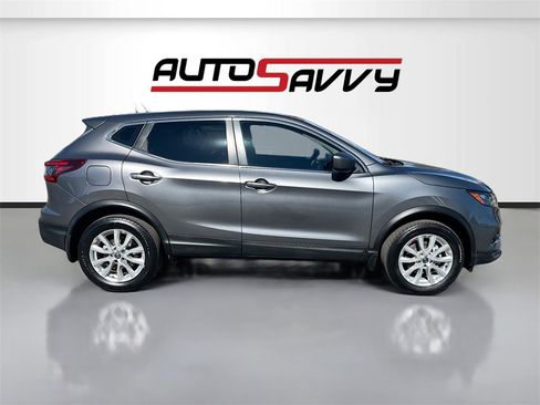 Used 2020 Nissan Rogue Sport S w/ Appearance Package image 8