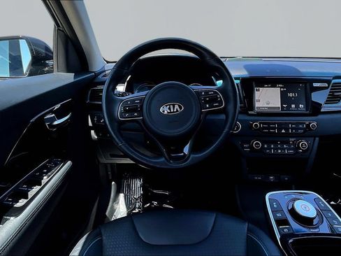 Used 2019 Kia Niro EX Premium FWD image 8