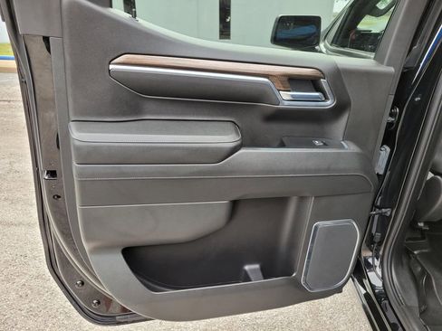 Used 2023 Chevrolet Silverado 1500 RST RWD image 15