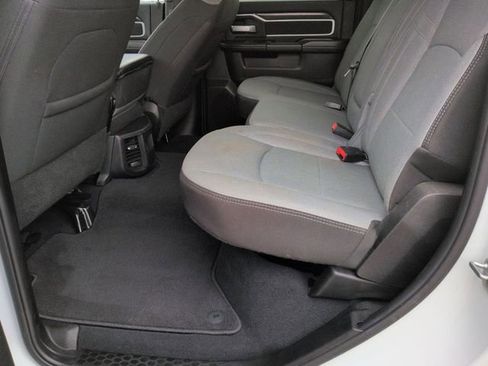 Used 2024 RAM 2500 Big Horn image 28