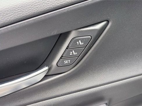 New 2026 Toyota Prius Plug-In Hybrid image 21