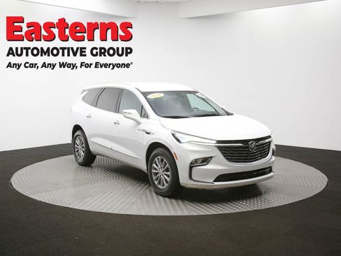 Used 2024 Buick Enclave Premium image 53