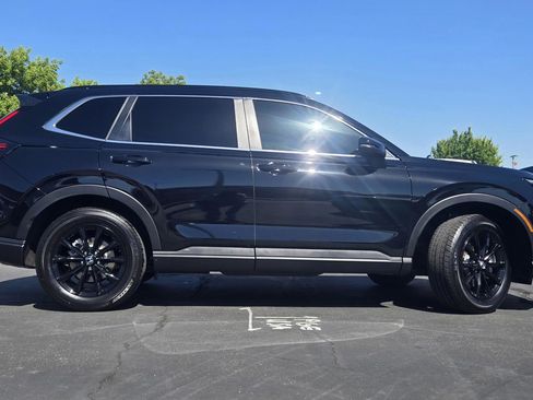 Used 2025 Honda CR-V Sport-L image 2