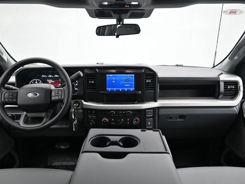 New 2026 Ford F550 2WD Crew Cab image 25