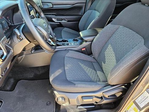 New 2025 Ford Ranger XLT w/ Convenience Package image 4