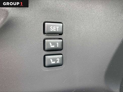 Certified 2023 Subaru Ascent Limited AWD/4WD image 34
