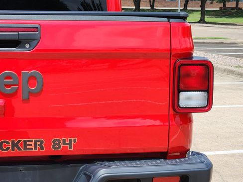 Used 2023 Jeep Gladiator Mojave w/ Trailer Tow Package AWD/4WD image 16