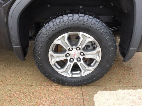 Used 2021 GMC Sierra 1500 SLT image 5