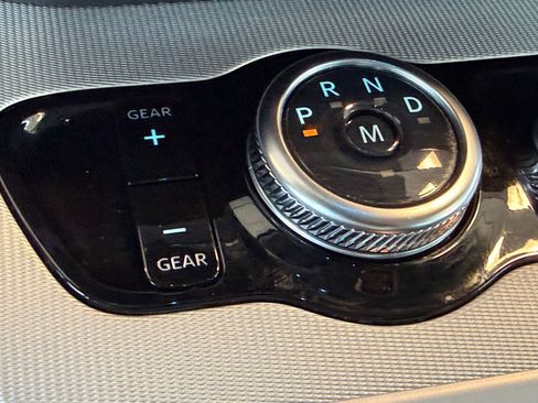 Used 2025 Ford Expedition Max Active image 16