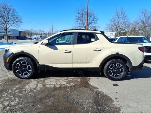 Used 2022 Hyundai Santa Cruz SEL Premium w/ Cargo Package image 2