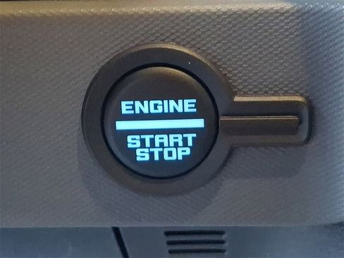 Used 2024 Ford Bronco Big Bend image 25