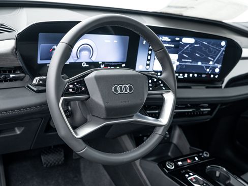 New 2027 Audi Q6 e-tron Premium Plus AWD/4WD image 10