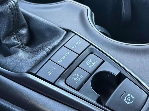 Certified 2024 Toyota Camry SE w/ Convenience Package FWD image 18
