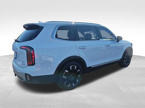 Used 2024 Kia Telluride SX Prestige w/ Towing Package AWD/4WD image 6