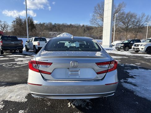 Used 2019 Honda Accord EX-L image 6
