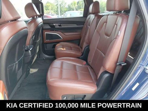 Certified 2024 Kia Telluride EX w/ EX Captain's Chair Package FWD image 26