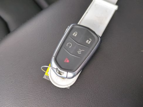 Used 2019 Cadillac XT5 Luxury image 36