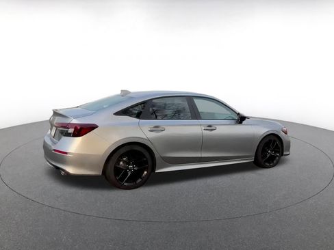 Used 2025 Honda Civic Sport image 8