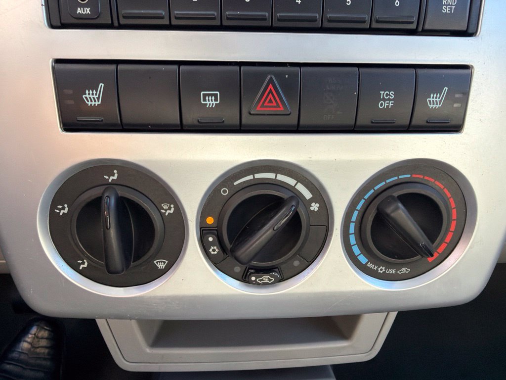 Used 2010 Chrysler PT Cruiser w/ Convenience Group FWD image 18