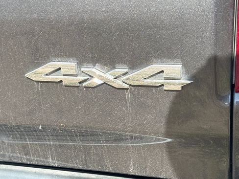 Used 2022 RAM 1500 Laramie AWD/4WD image 6