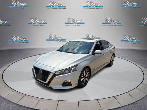 Used 2022 Nissan Altima 2.5 SL FWD image 7