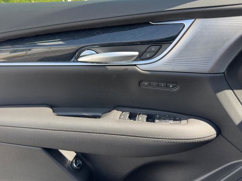 New 2025 Cadillac XT5 Premium Luxury w/ Technology Package image 15