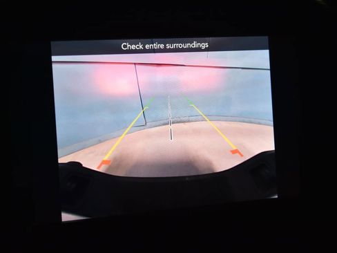 Used 2023 Jeep Gladiator Sport image 12