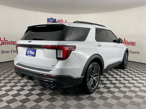Used 2026 Ford Explorer ST w/ Sun And Sound Package AWD/4WD image 3